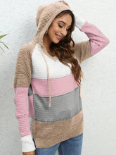 Nienke - Hooded Sweater